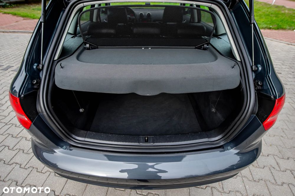 Audi A3 Sportback 1.6 Ambiente - 19