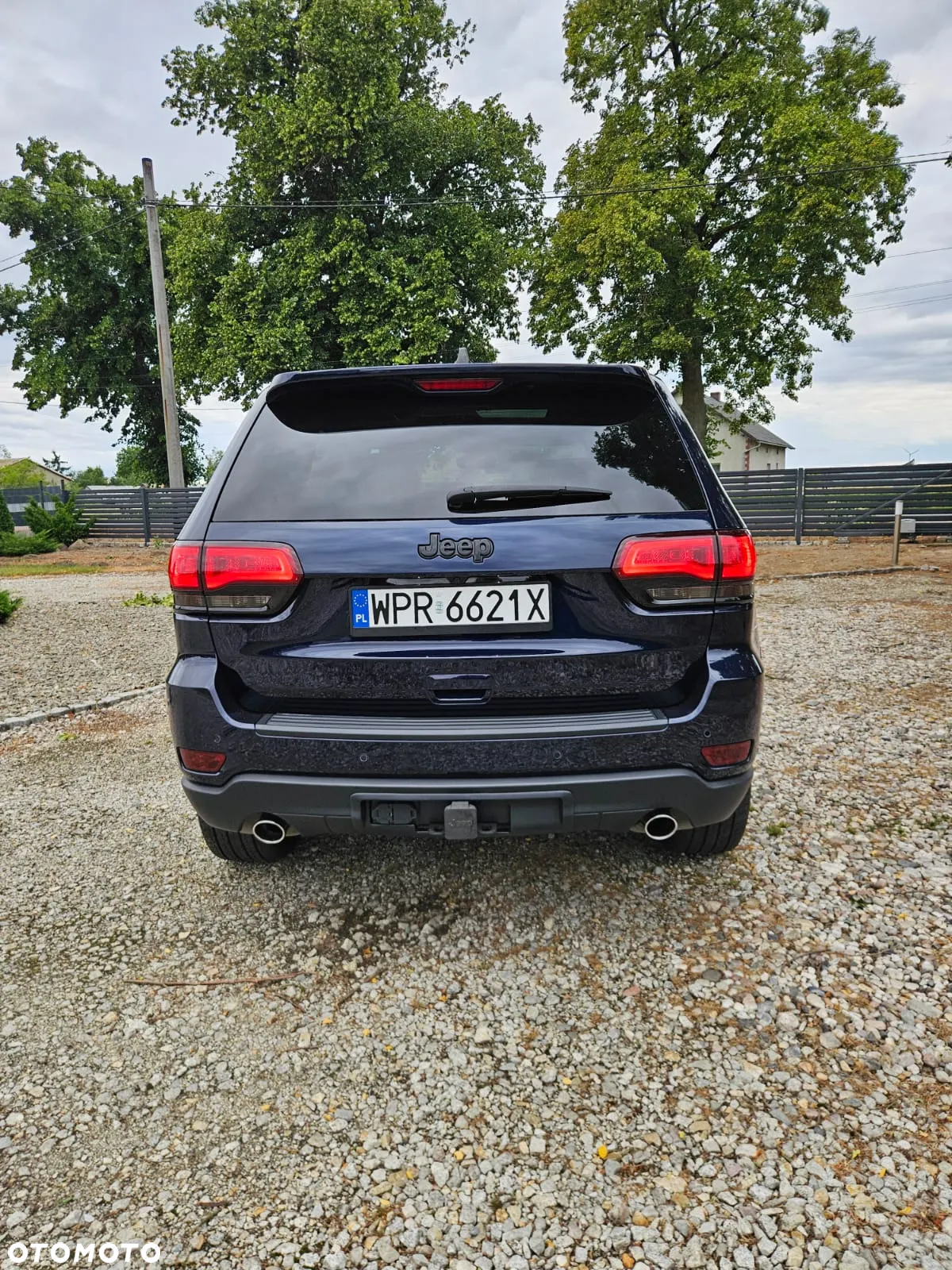 Jeep Grand Cherokee - 8