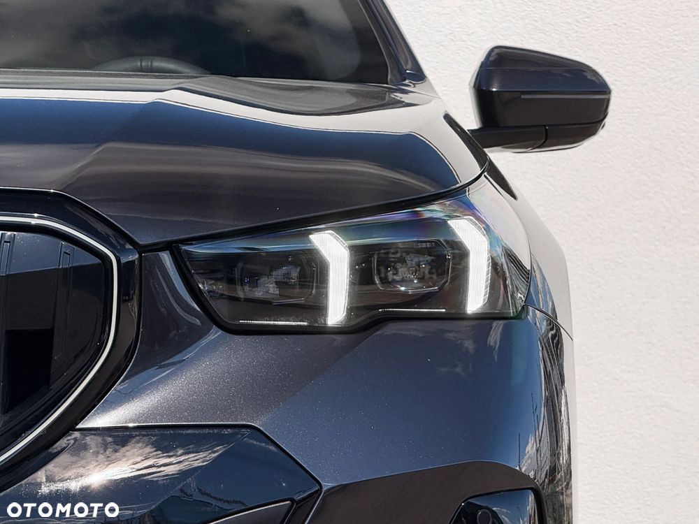 BMW Seria 5 520i - 7