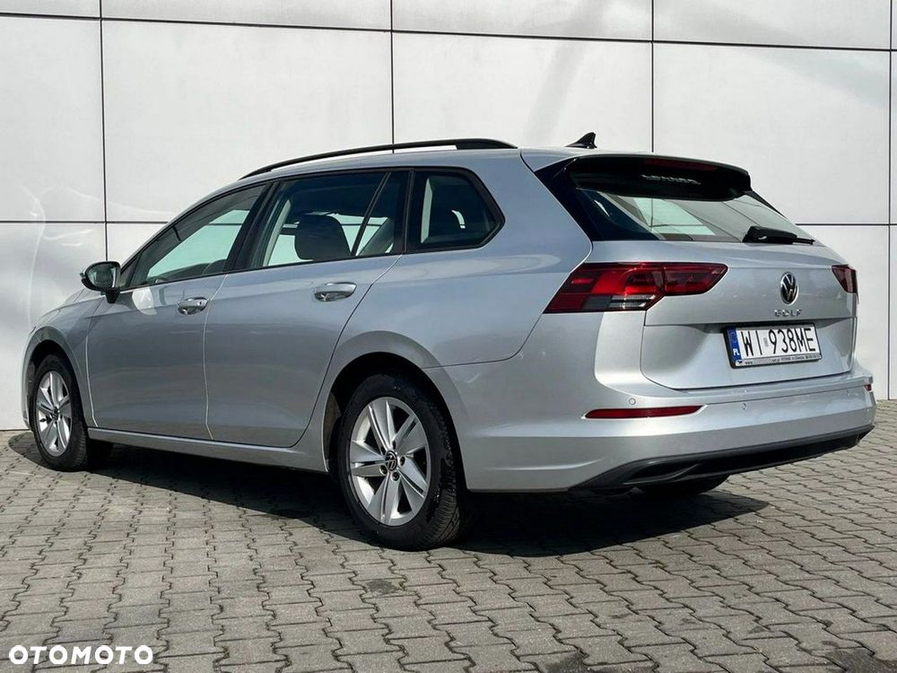 Volkswagen Golf Variant - 12