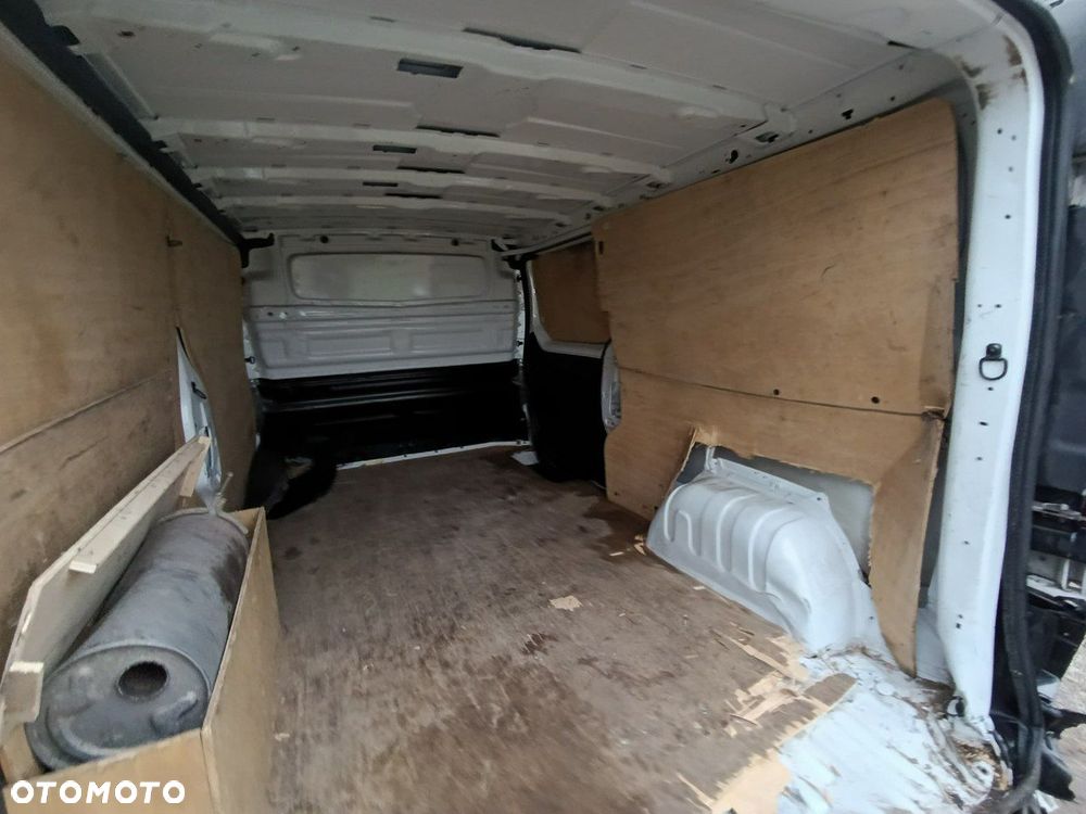 Opel Vivaro - 20