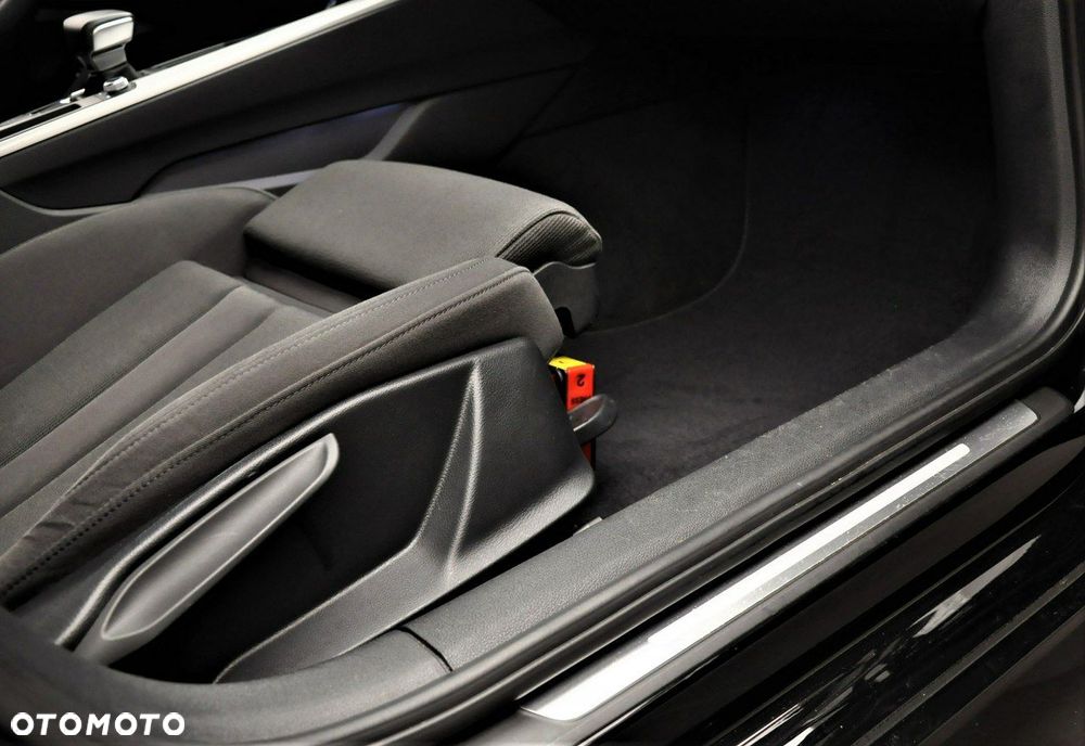 Audi A4 Allroad - 28