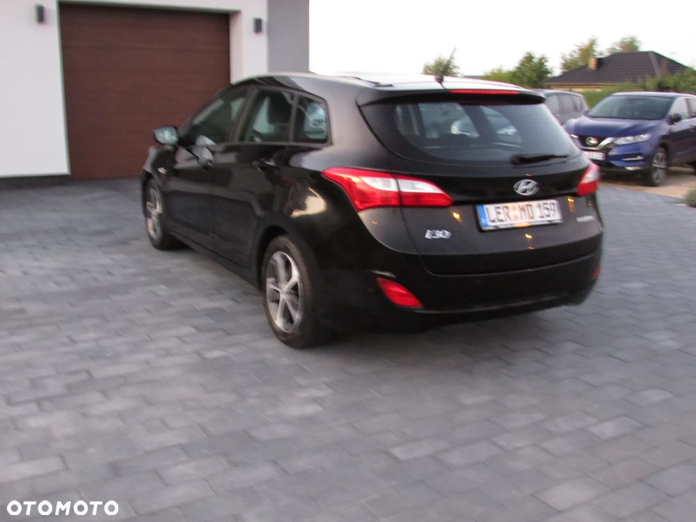 Hyundai i30 1.4 Comfort - 8