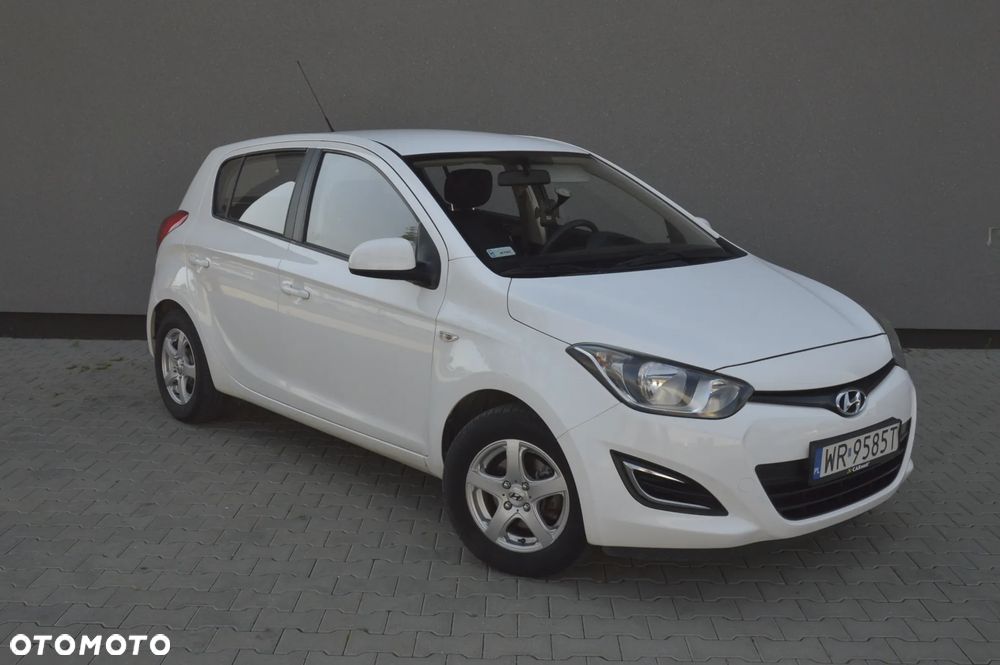 Hyundai i20 - 11