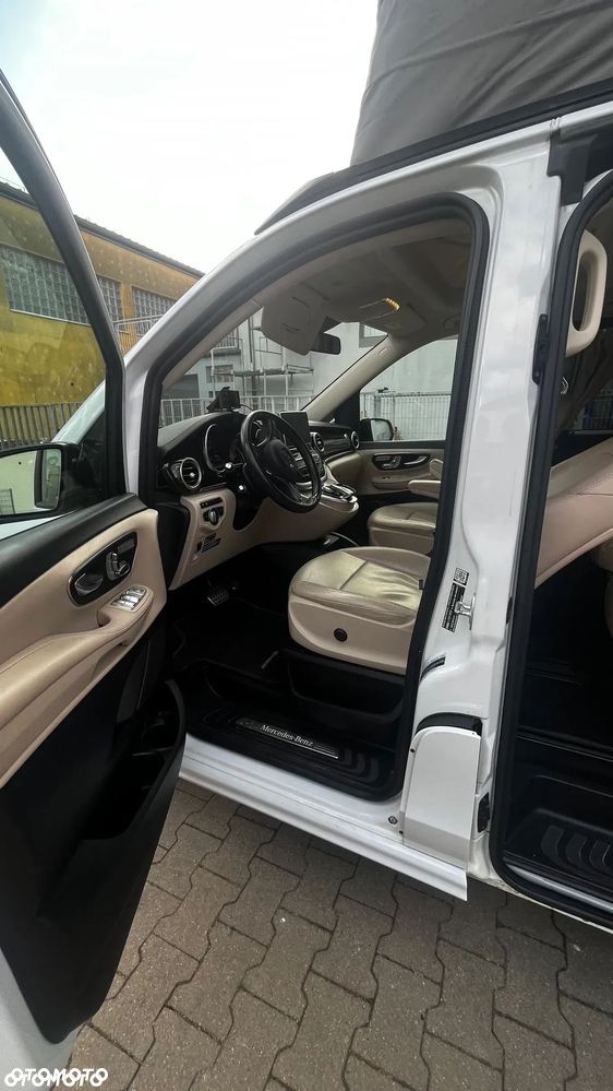 Mercedes-Benz Klasa V - 13