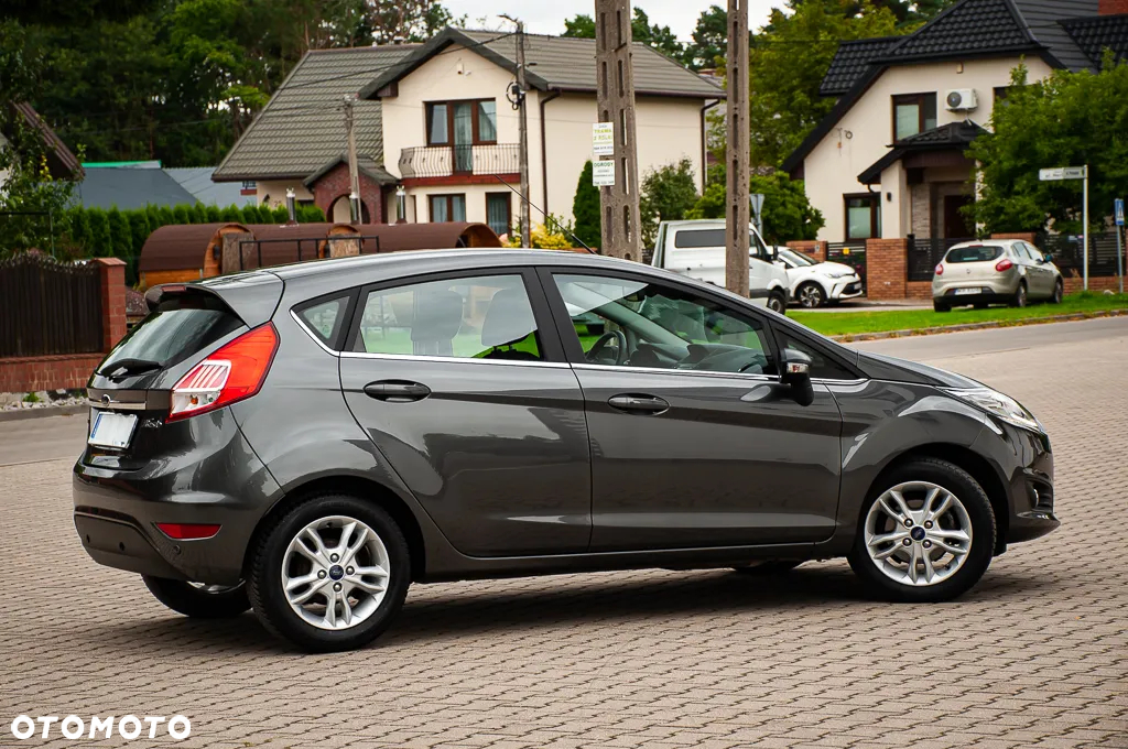 Ford Fiesta 1.0 EcoBoost Titanium - 28