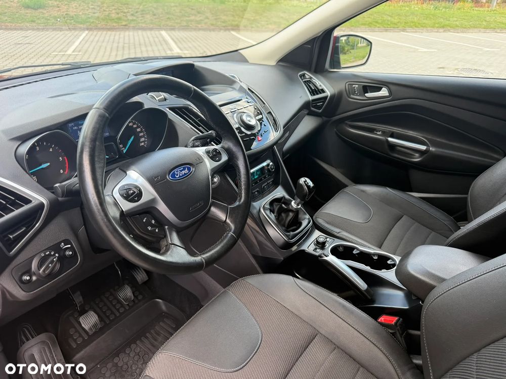 Ford Kuga 2.0 TDCi 4WD Titanium Plus - 27
