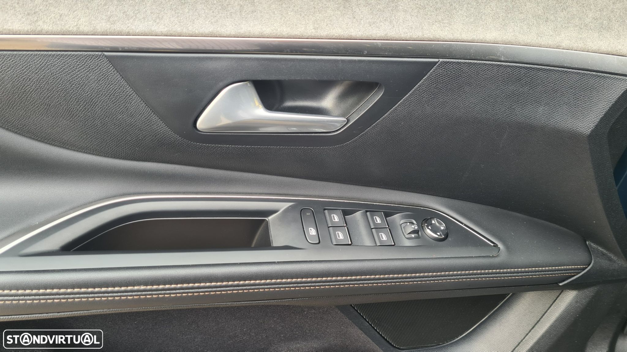 Peugeot 5008 1.5 BlueHDi GT EAT8 - 8