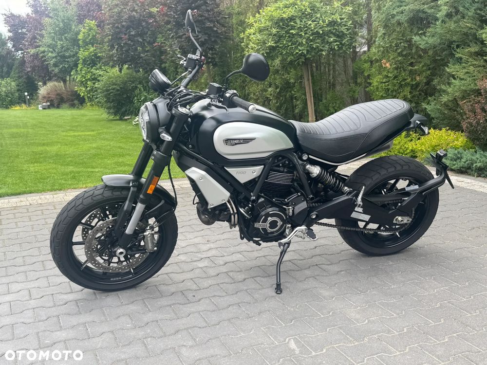 Ducati Scrambler - 11