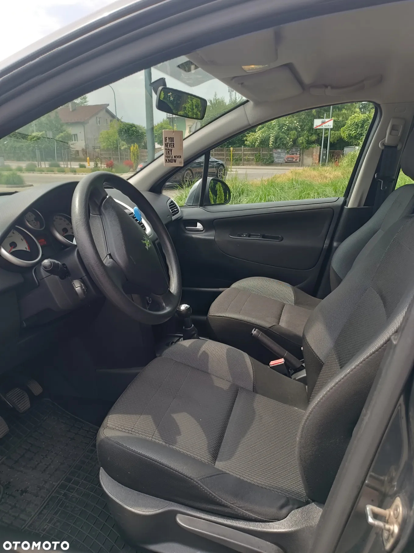 Peugeot 207 1.4 HDi Active - 8