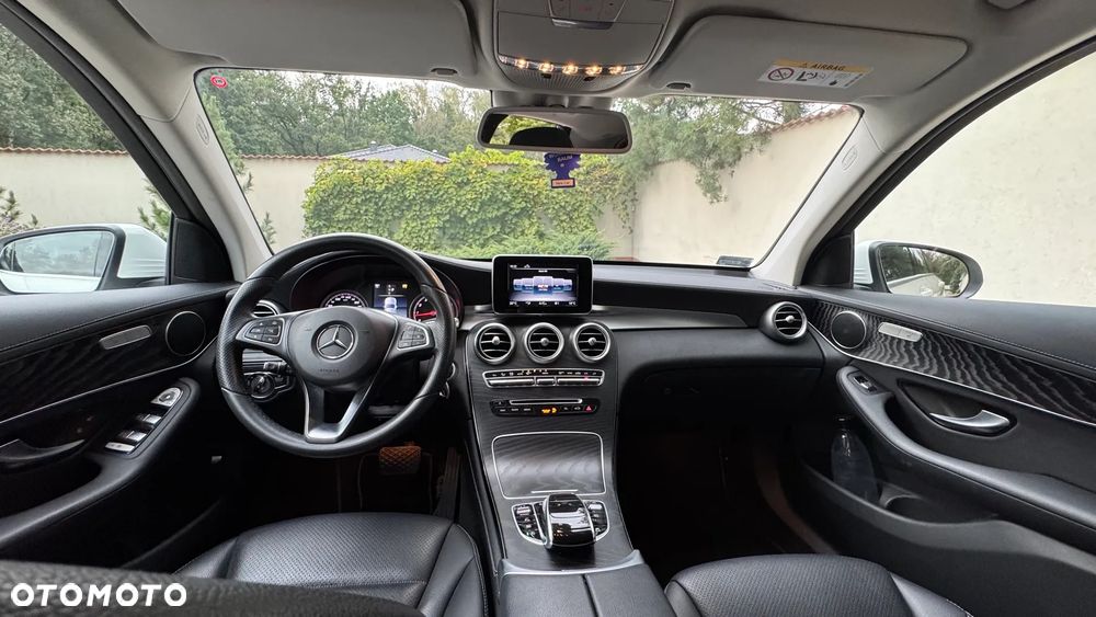 Mercedes-Benz GLC - 8