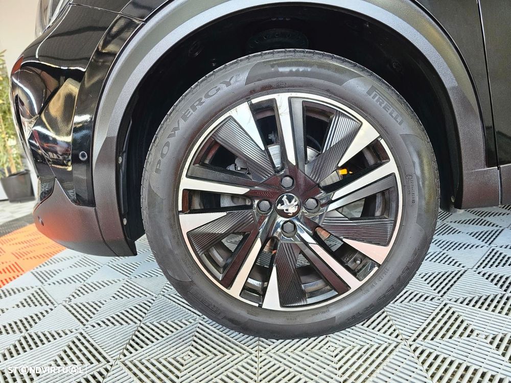 Peugeot 2008 1.2 PureTech GT EAT8 - 10