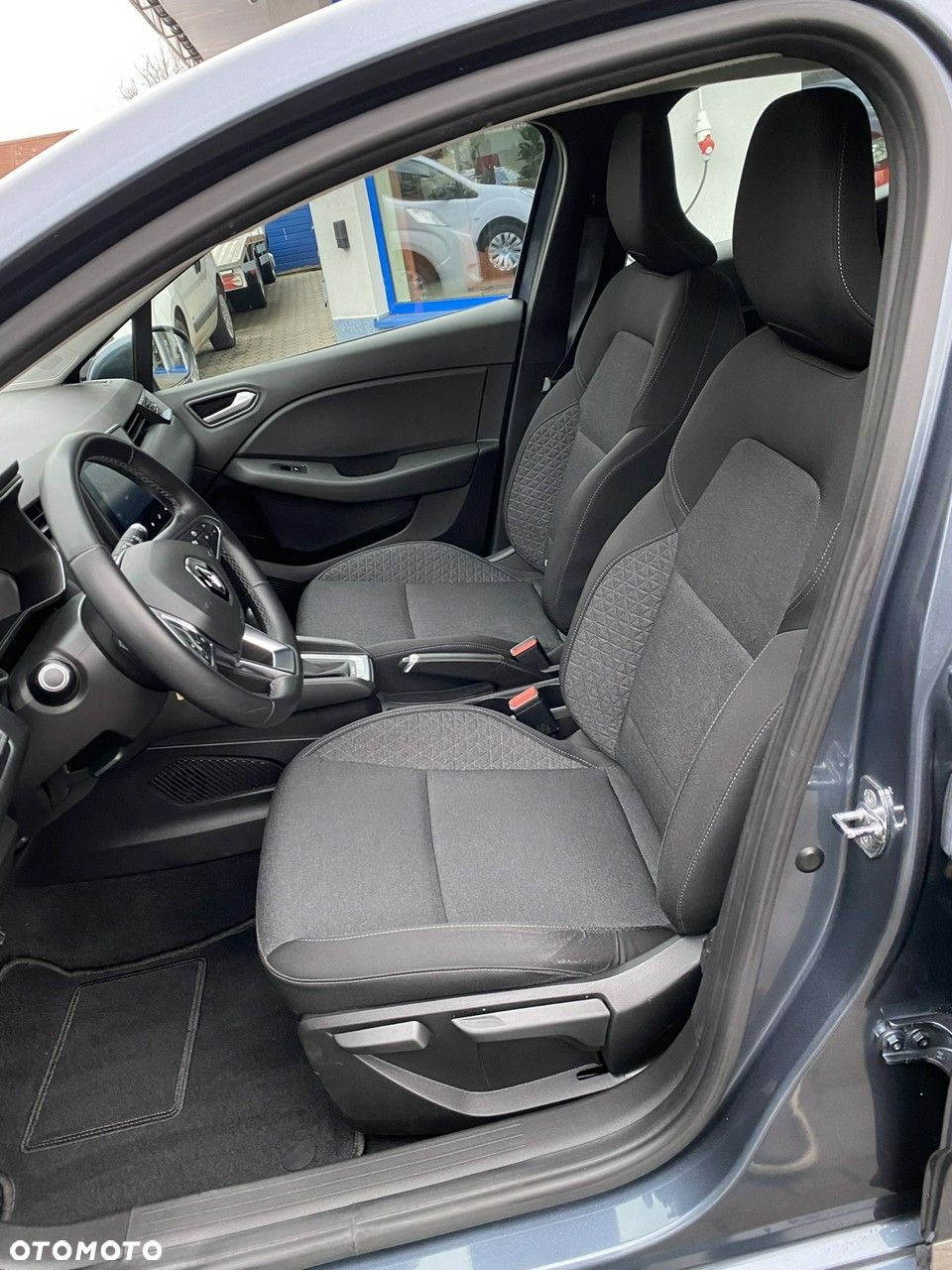 Renault Clio - 16