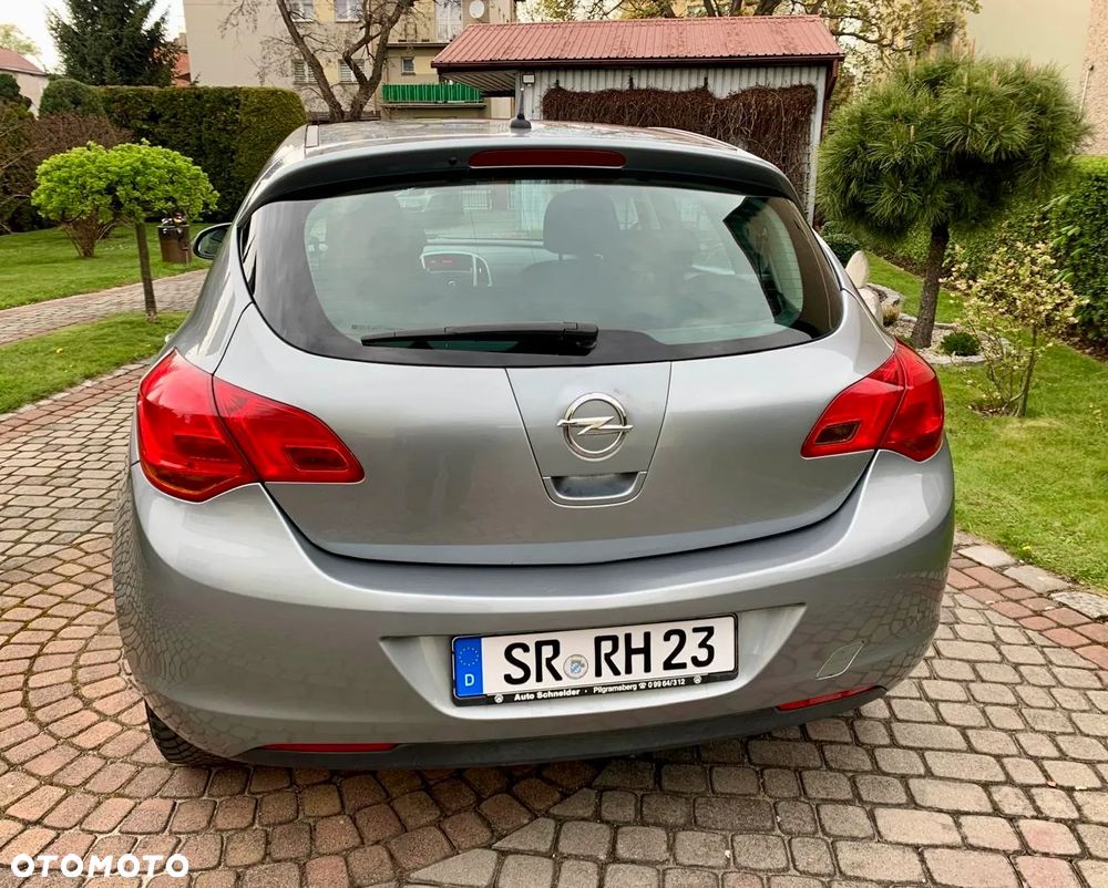 Opel Astra 1.4 ecoFLEX - 5