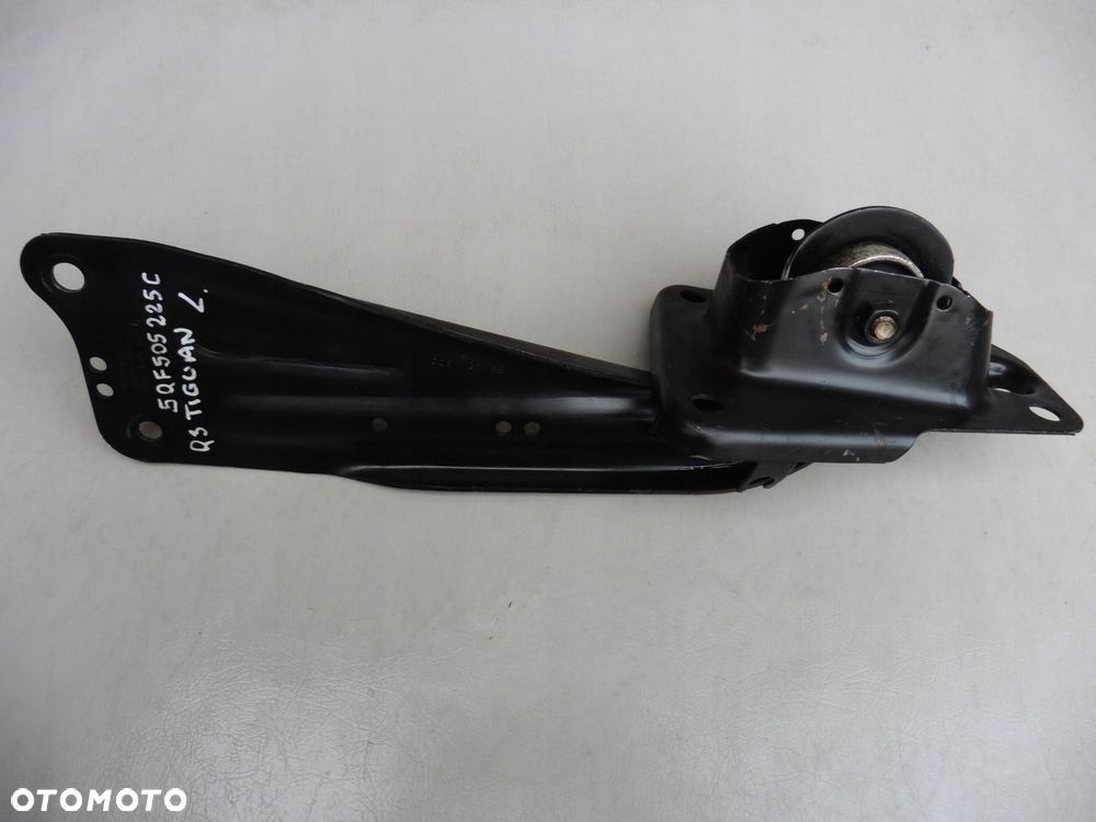 WAHACZ LEWY TYLNY WZDŁUŻNY SEAT TARRACO VW TIGUAN AUDI Q3 83A 19-- - 2