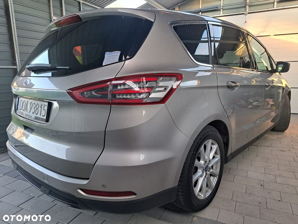 Ford S-Max 2.0 TDCi Titanium PowerShift - 15