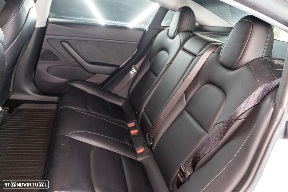 Tesla Model 3 Long Range Tração Integral Premium - 39