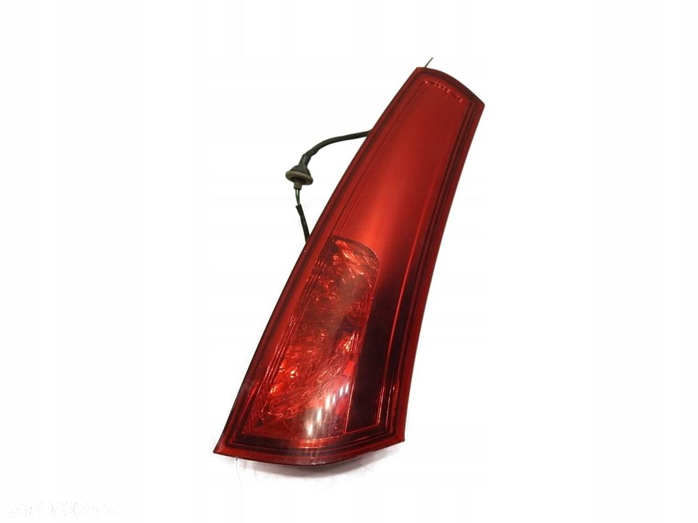LAMPA PRAWY TYŁ KIA CEED I KOMBI 92404-1H3 - 1