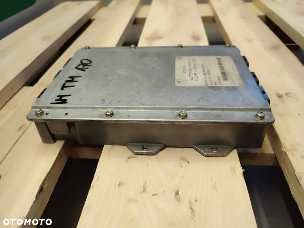 Sterownik ECU 87304732 NEW HOLLAND TM 175 - 7