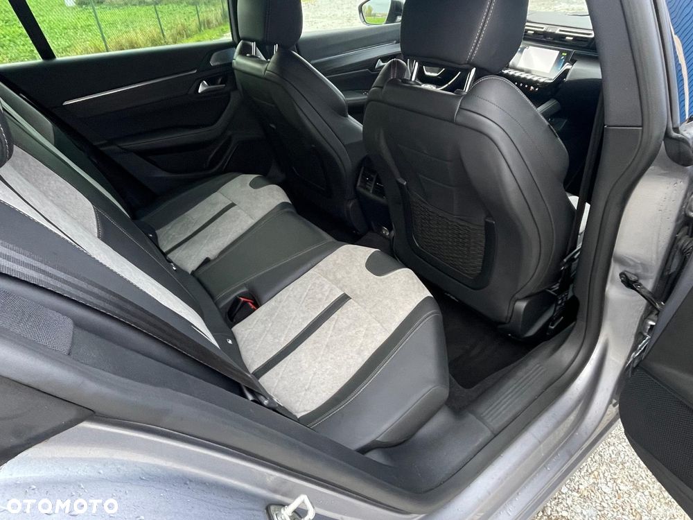 Peugeot 508 225 e-EAT8 GT - 21