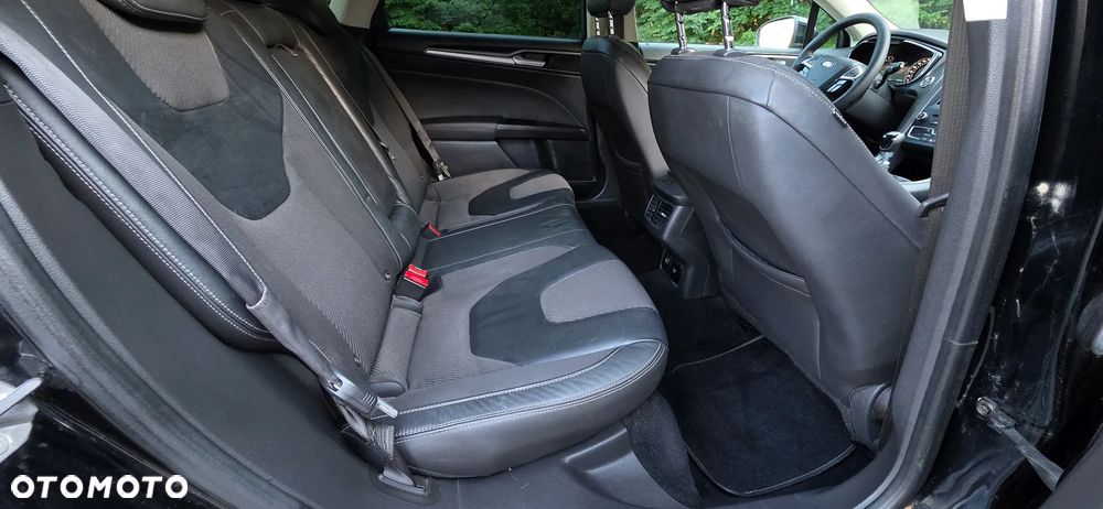 Ford Mondeo - 10