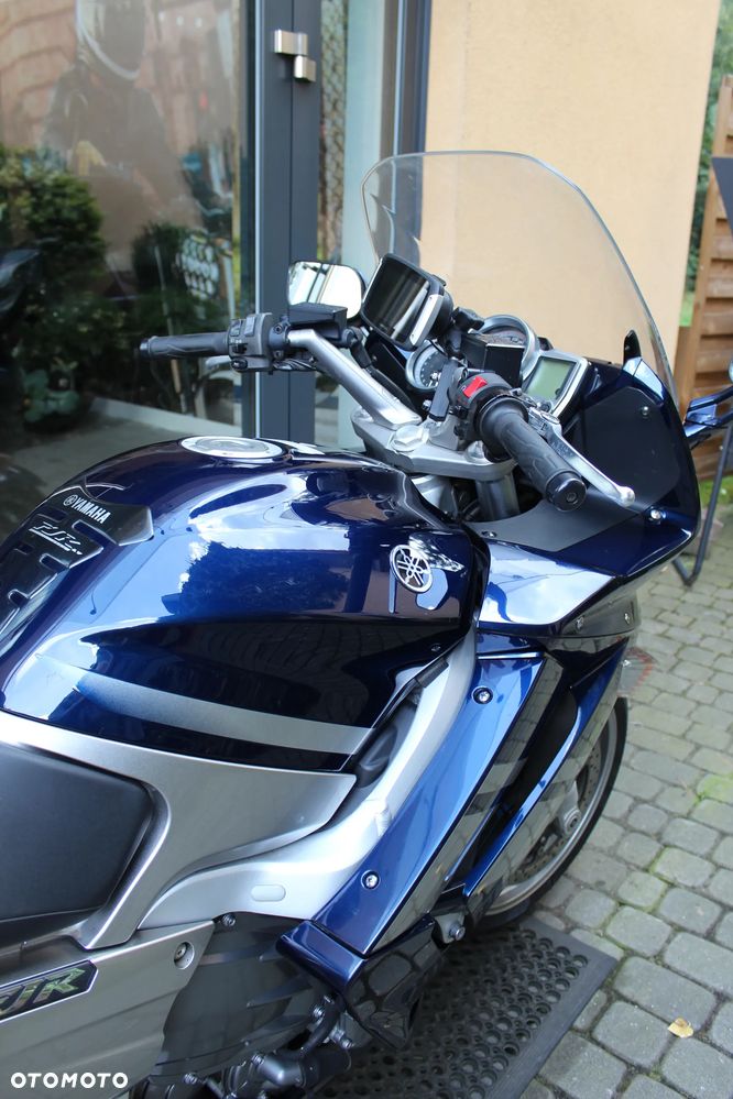 Yamaha FJR - 14
