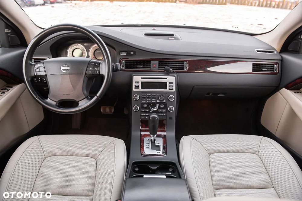 Volvo S80 V8 AWD Summum - 6