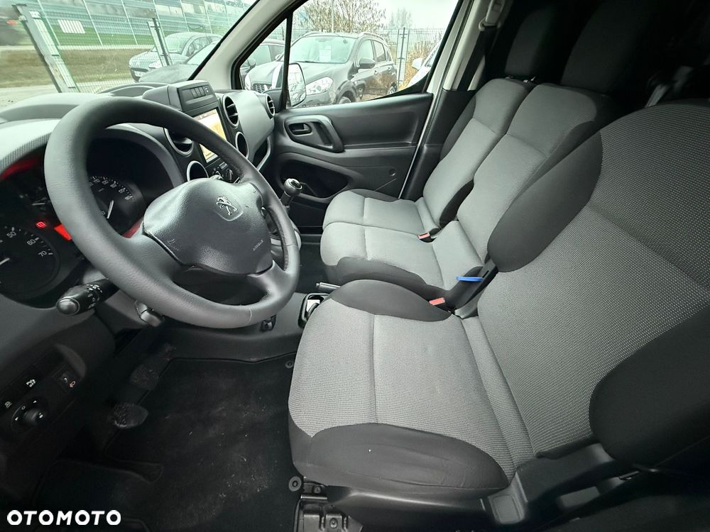 Peugeot Partner - 17