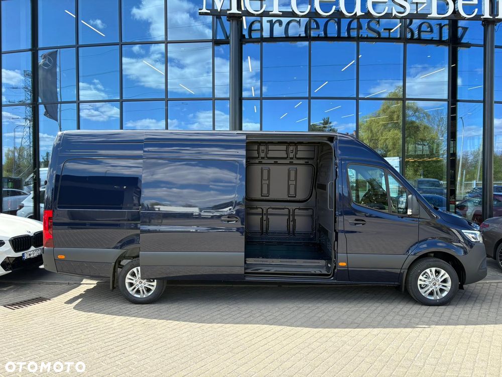 Mercedes-Benz Sprinter - 5