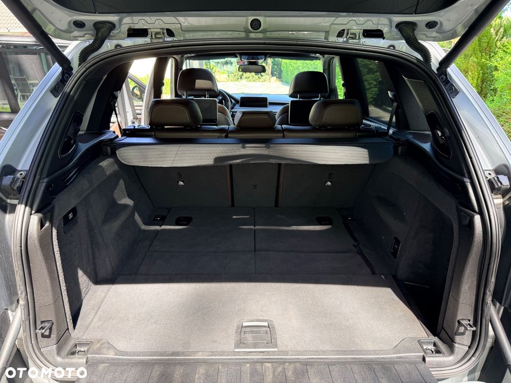 BMW X5 xDrive50i - 15