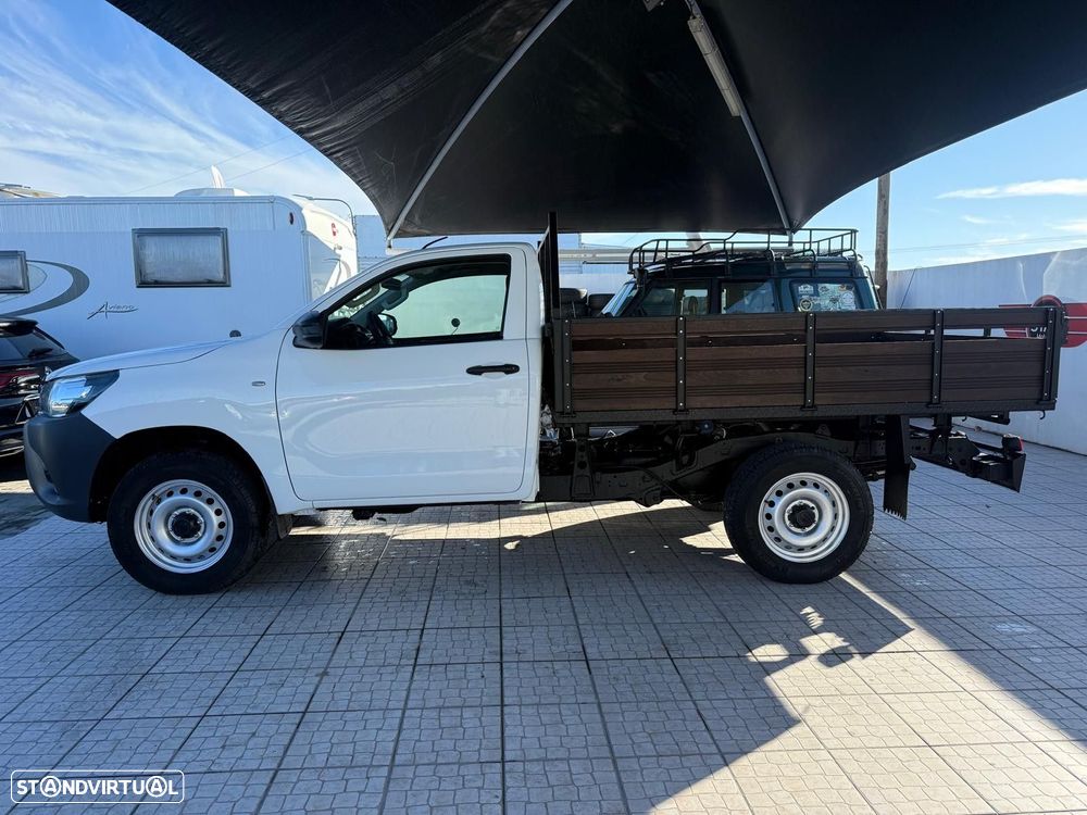 Toyota Hilux - 5