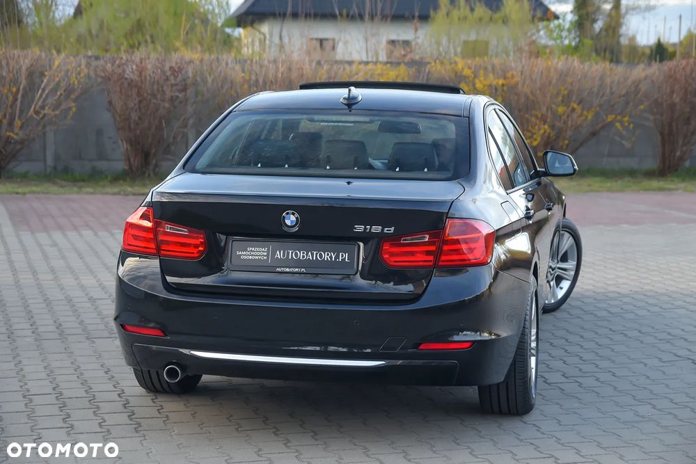 BMW Seria 3 318d - 10