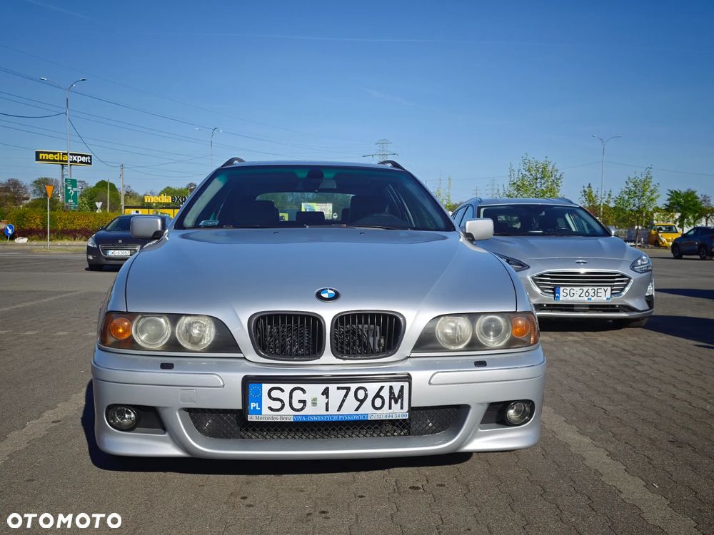 BMW Seria 5 528i - 4