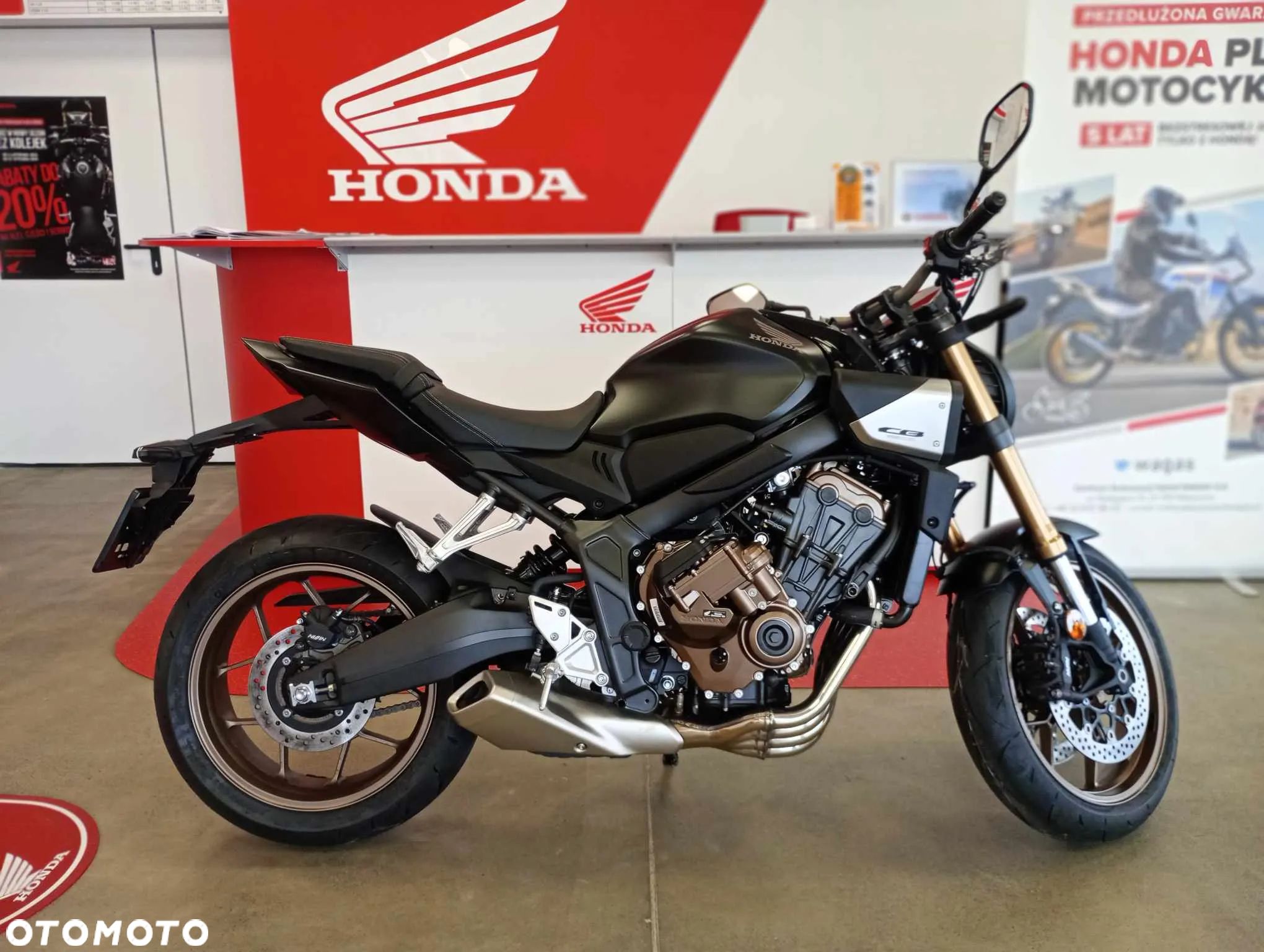 Honda CB - 1