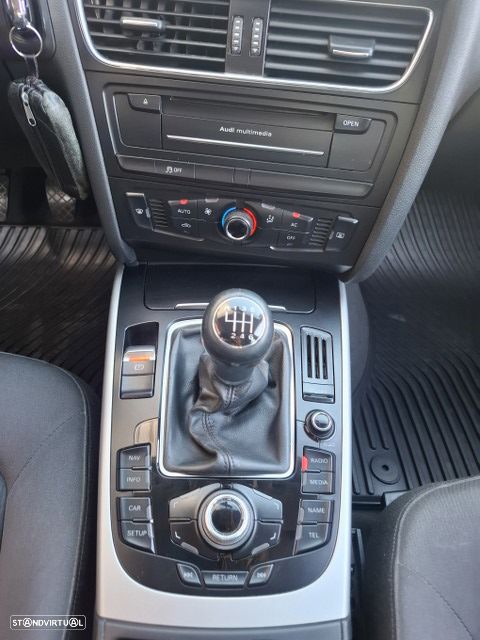 Audi A4 Avant 2.0 TDI Advance - 11