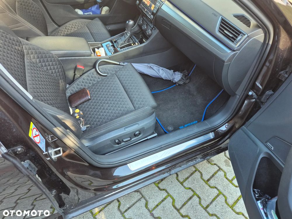 Skoda Superb 2.0 TDI Style DSG - 10