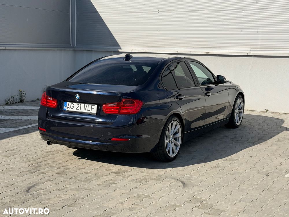 BMW Seria 3 320d DPF Aut. - 3