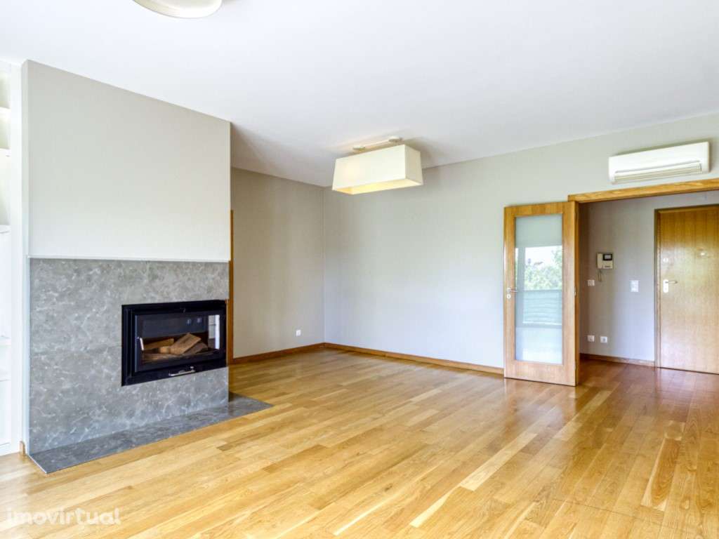 T3 com Box 2 carros e grande varanda - Colinas do Cruzeiro, Odivelas - Grande imagem: 2/36