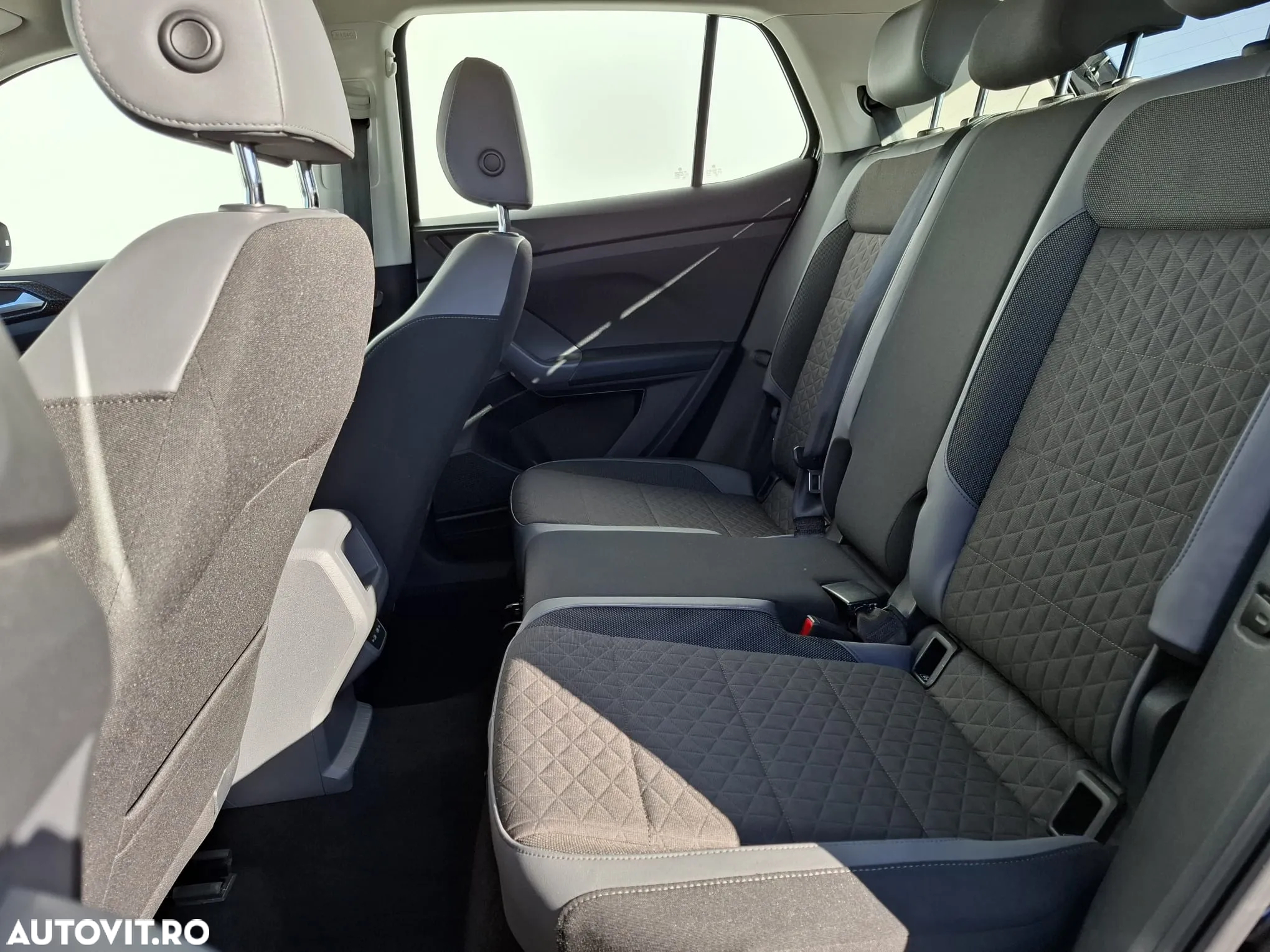 Volkswagen T-Cross 1.0 TSI Style - 34