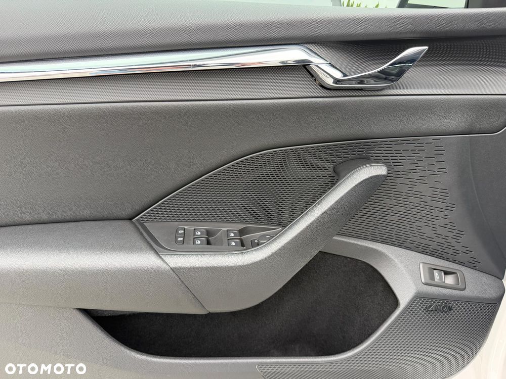 Skoda Octavia 2.0 TDI DSG Edition - 22