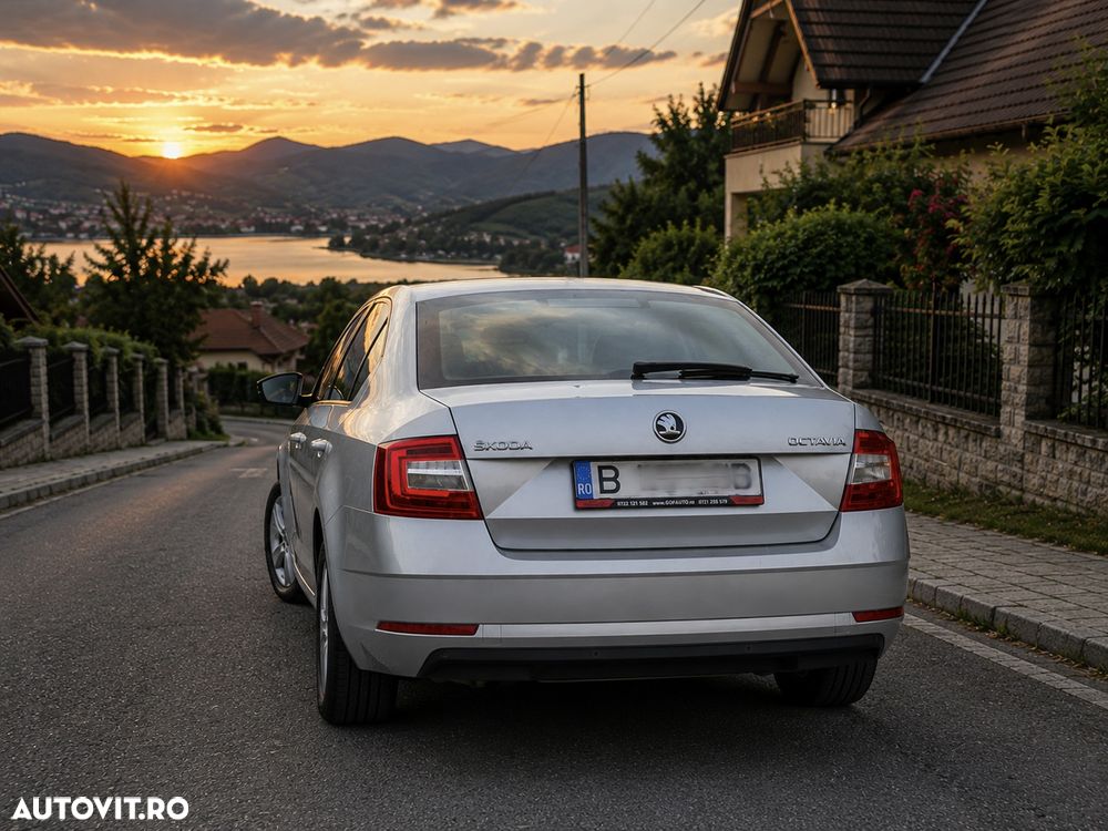 Skoda Octavia 1.6 TDI Ambition - 8