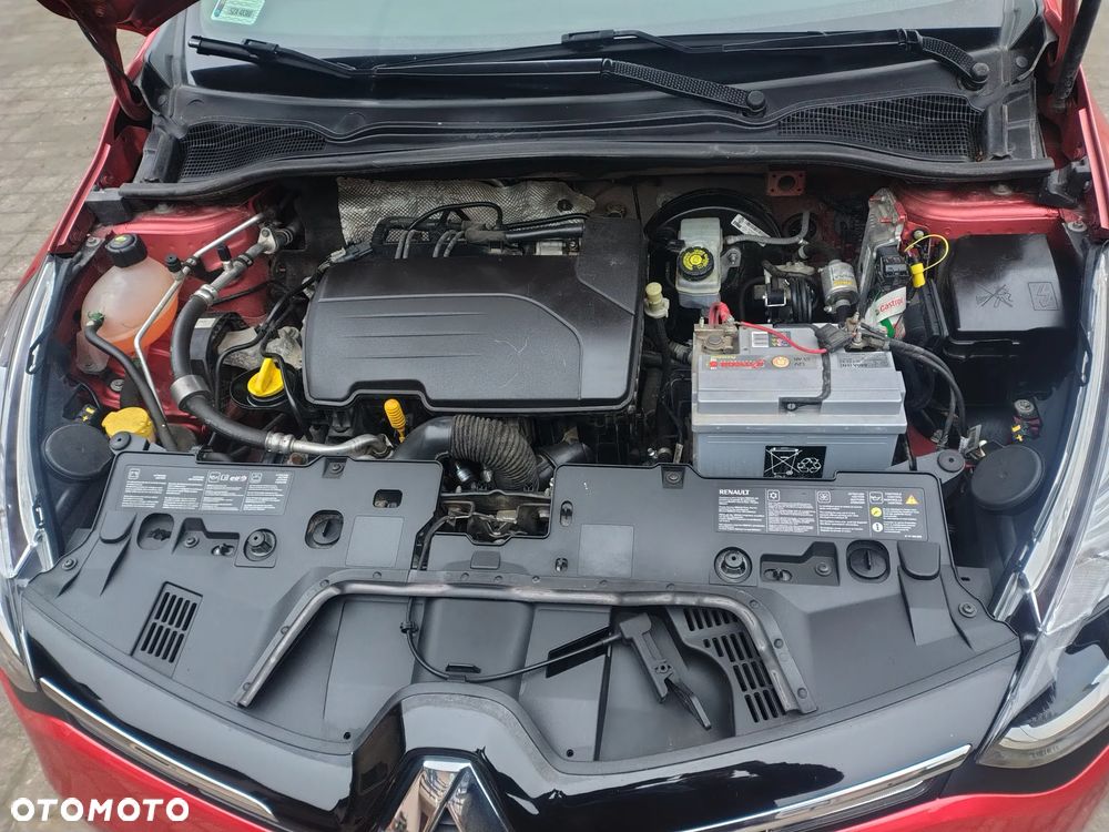 Renault Clio 1.2 16V Expression - 11