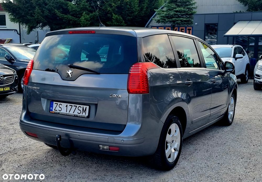 Peugeot 5008 2.0 HDi Family 7os - 7