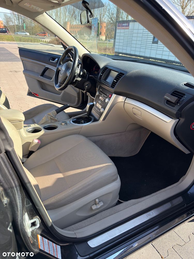 Subaru Legacy 3.0RA 000 - 20