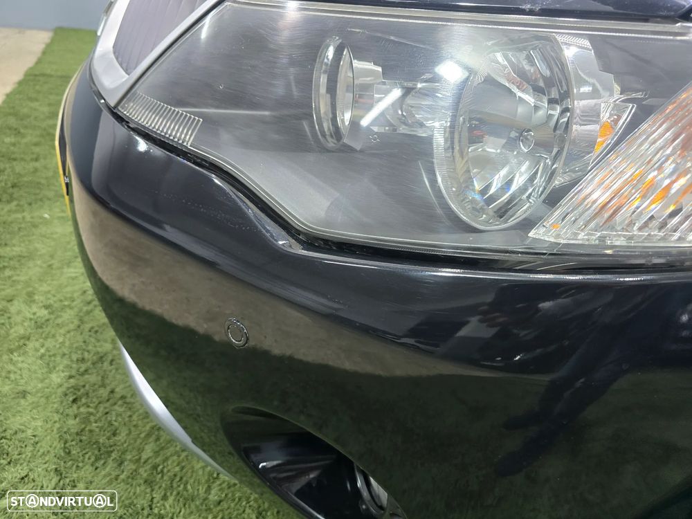 Mitsubishi Outlander 2.0 DI-D Instyle 4WD - 17