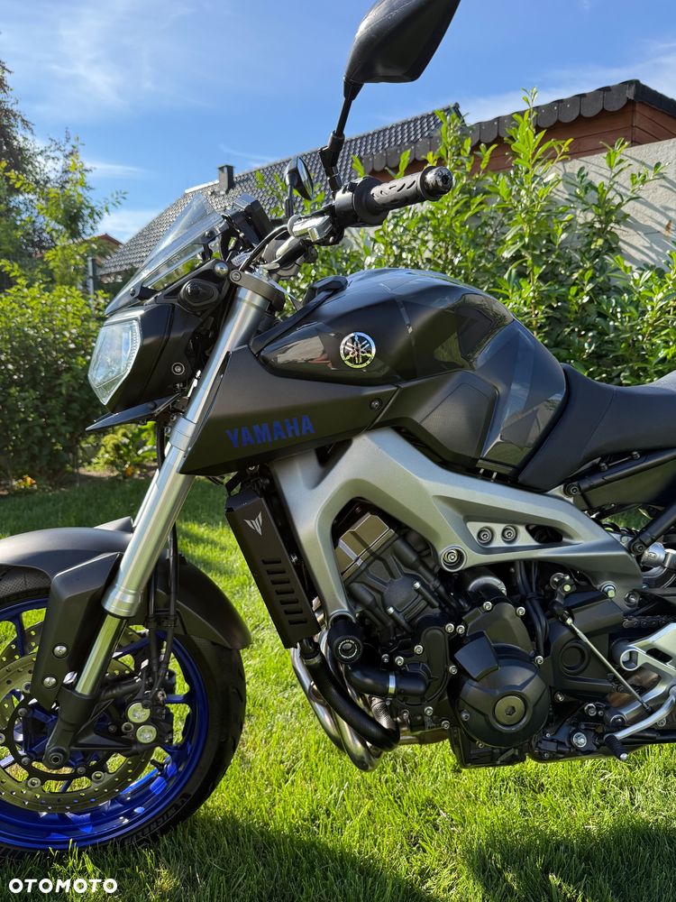 Yamaha MT - 9