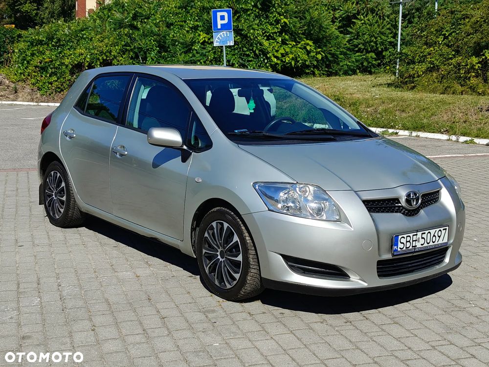 Toyota Auris 2.0 D-4D Premium - 10