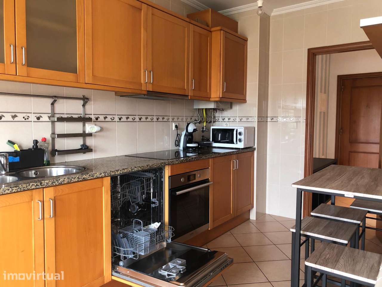 Apartamento T2 sem mobília, em S. Salvador - Ílhavo - Grande imagem: 2/8