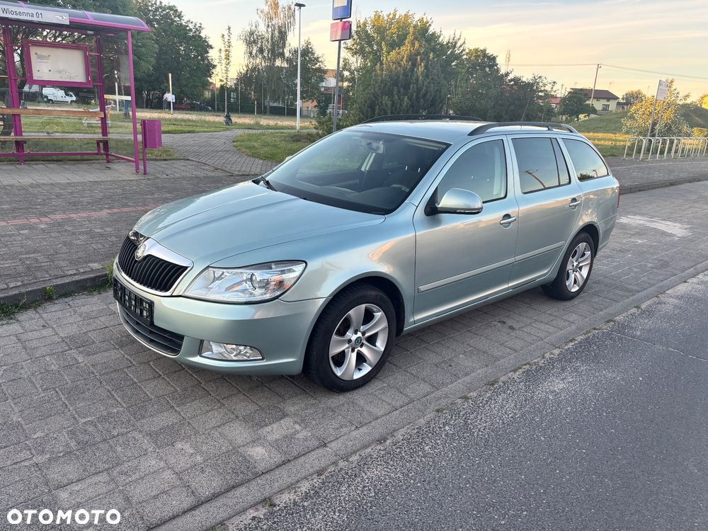 Skoda Octavia 2.0 TDI DPF DSG Ambiente - 10