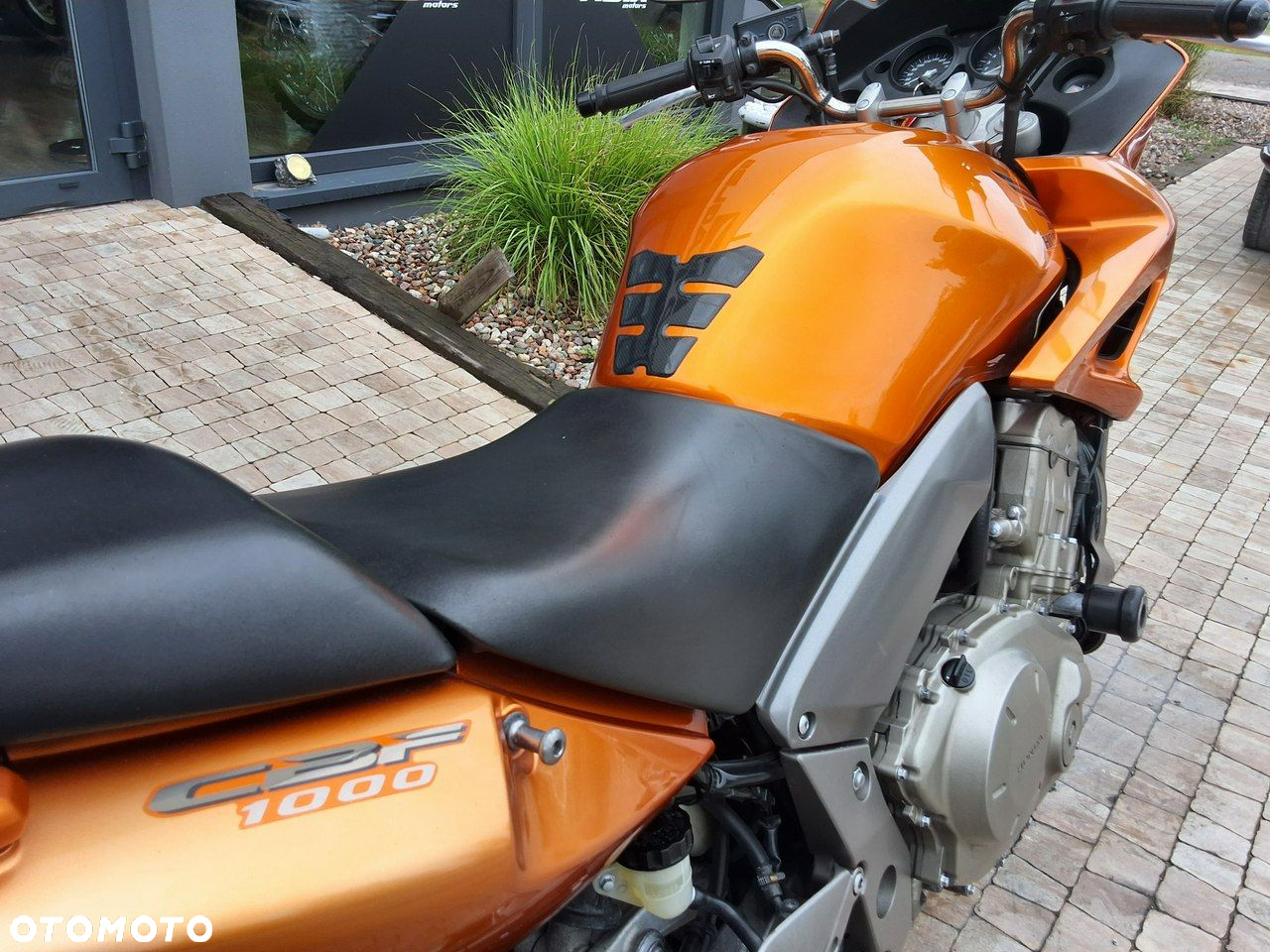 Honda CBF - 13